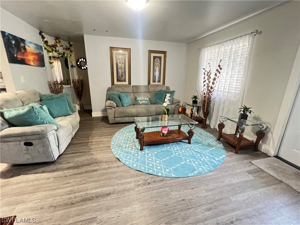 5205 Caldwell Street Naples FL 34113 223082326 image1