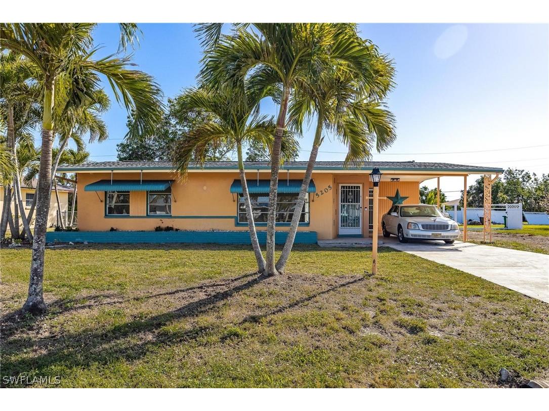 5205 Calusa Court Cape Coral FL 33904 223008716 image1