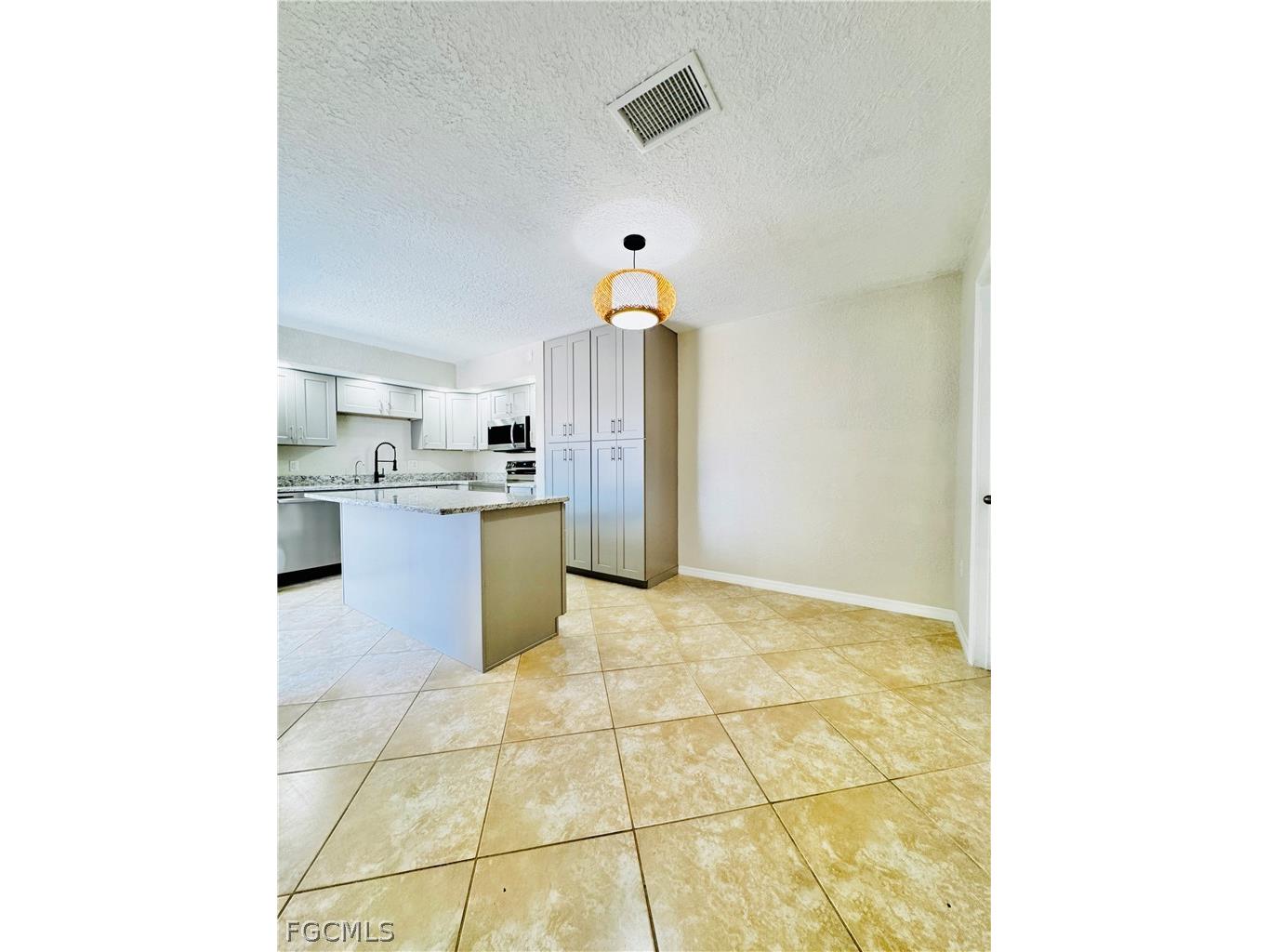 5205 Cedarbend Drive #4 Fort Myers FL 33919 2026012448 image19