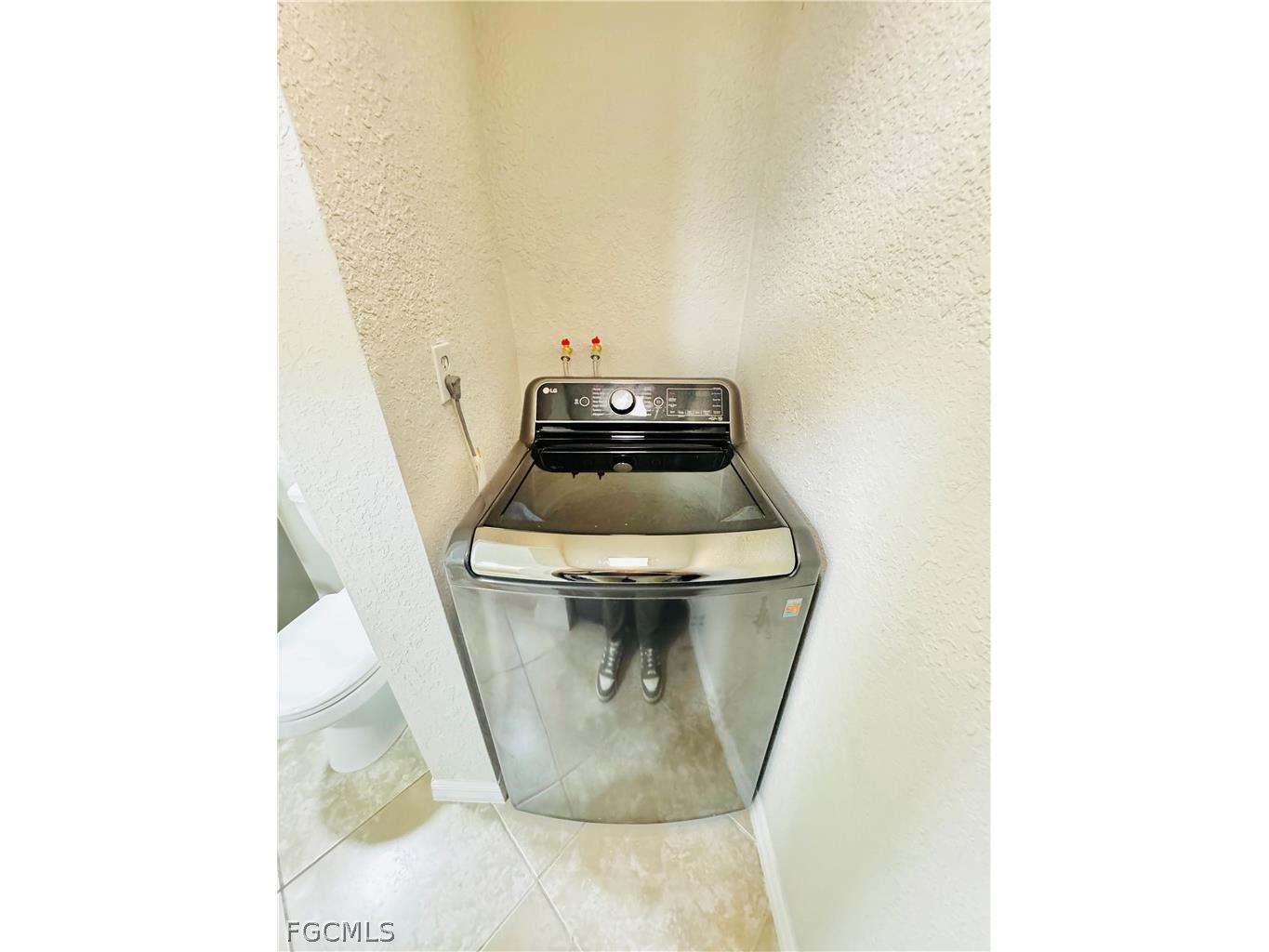 5205 Cedarbend Drive #4 Fort Myers FL 33919 2026012448 image45