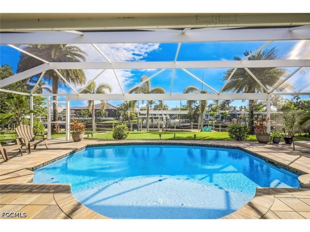 5205 SW 3rd Avenue Cape Coral FL 33914 2026026942 image1
