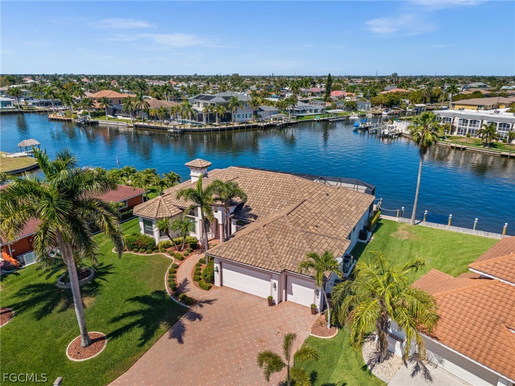 5205 Tamiami Court Cape Coral FL 33904 2026009753 image1