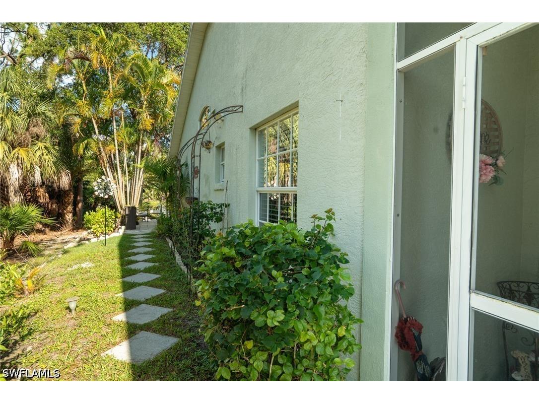 5205 Whitten Drive #57 Naples FL 34104 226024377 image11