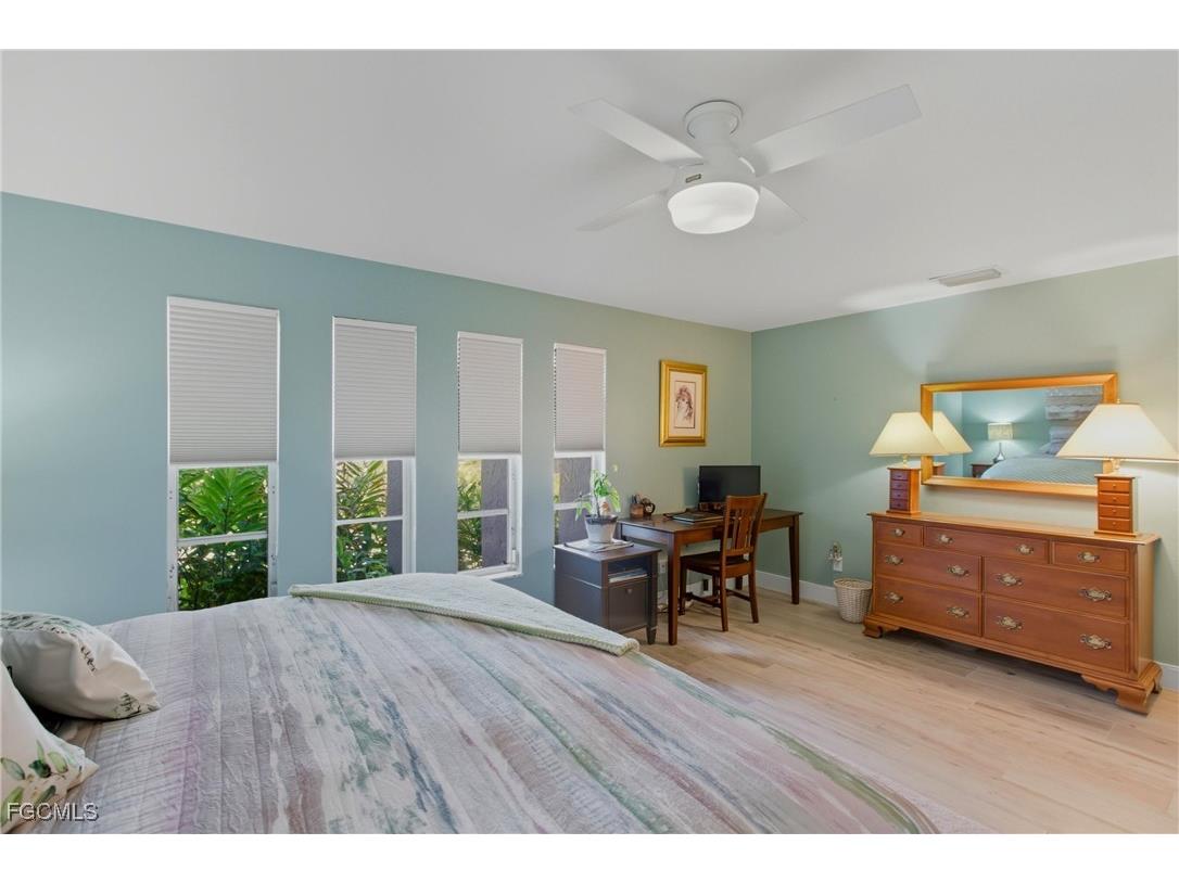 5205 York Court Cape Coral FL 33904 2025013788 image26