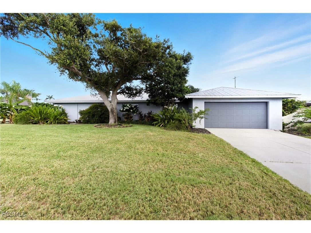 5205 York Court Cape Coral FL 33904 2025013788 image8
