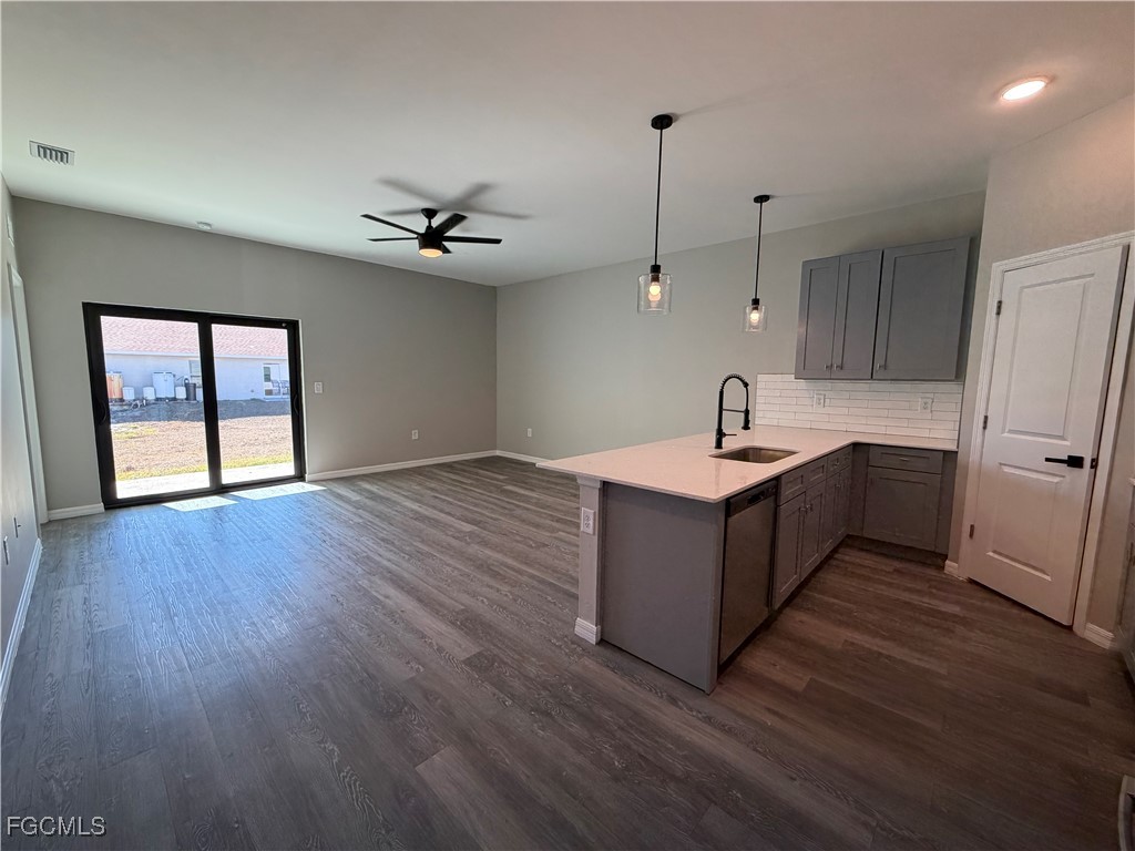 5207 30th Street SW Lehigh Acres FL 33973 2026003417 image3