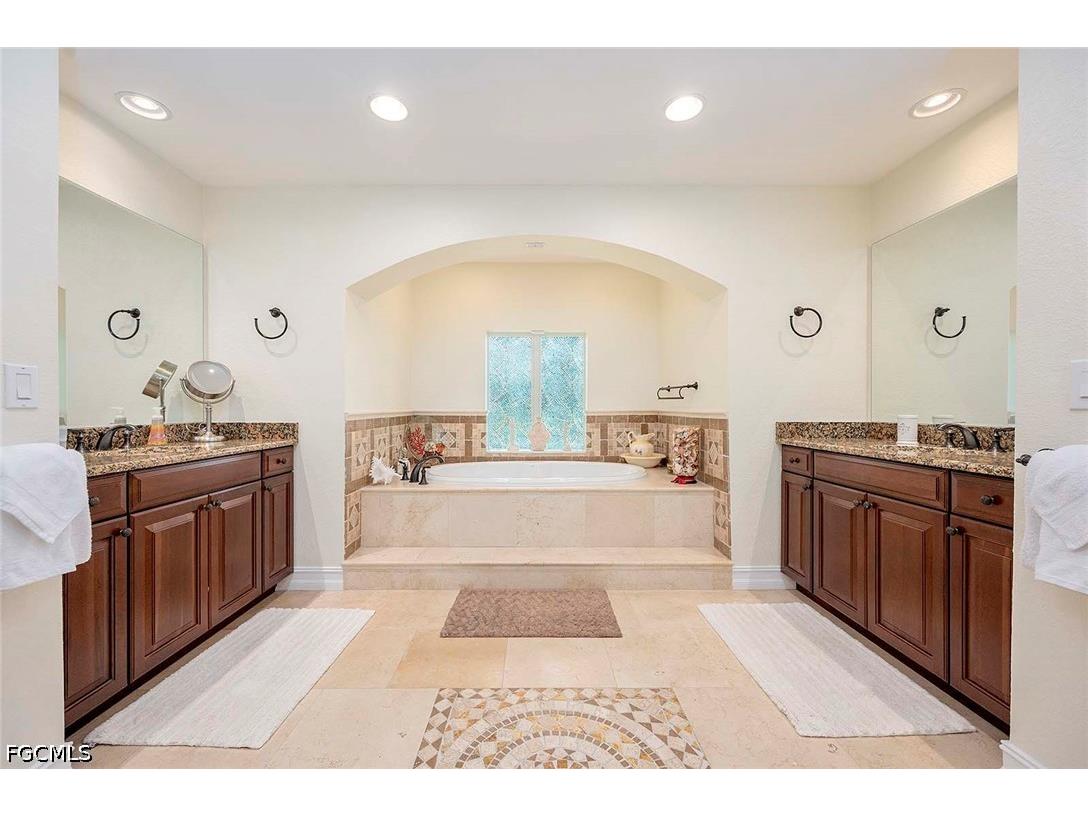 5208 SW 8th Court Cape Coral FL 33914 2026021973 image15