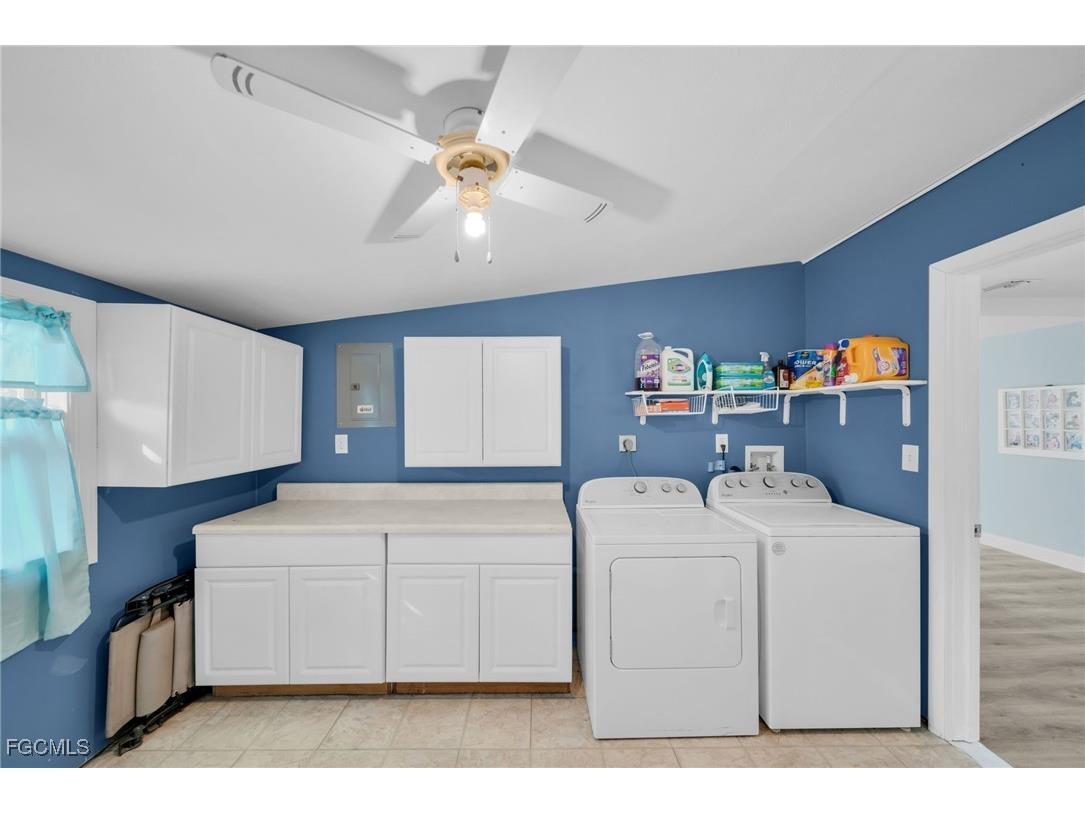 5208 Wilmington Court Cape Coral FL 33904 2026003880 image28