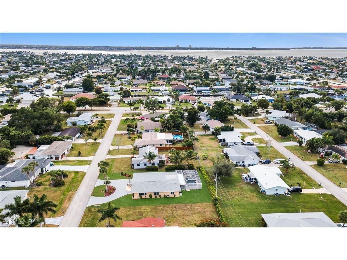 5208 Wilmington Court Cape Coral FL 33904 2026003880 image31