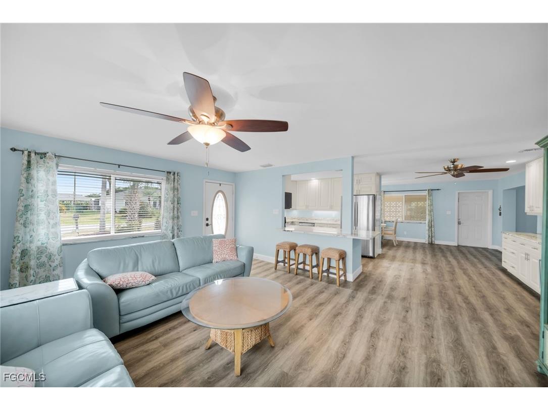 5208 Wilmington Court Cape Coral FL 33904 2026003880 image4