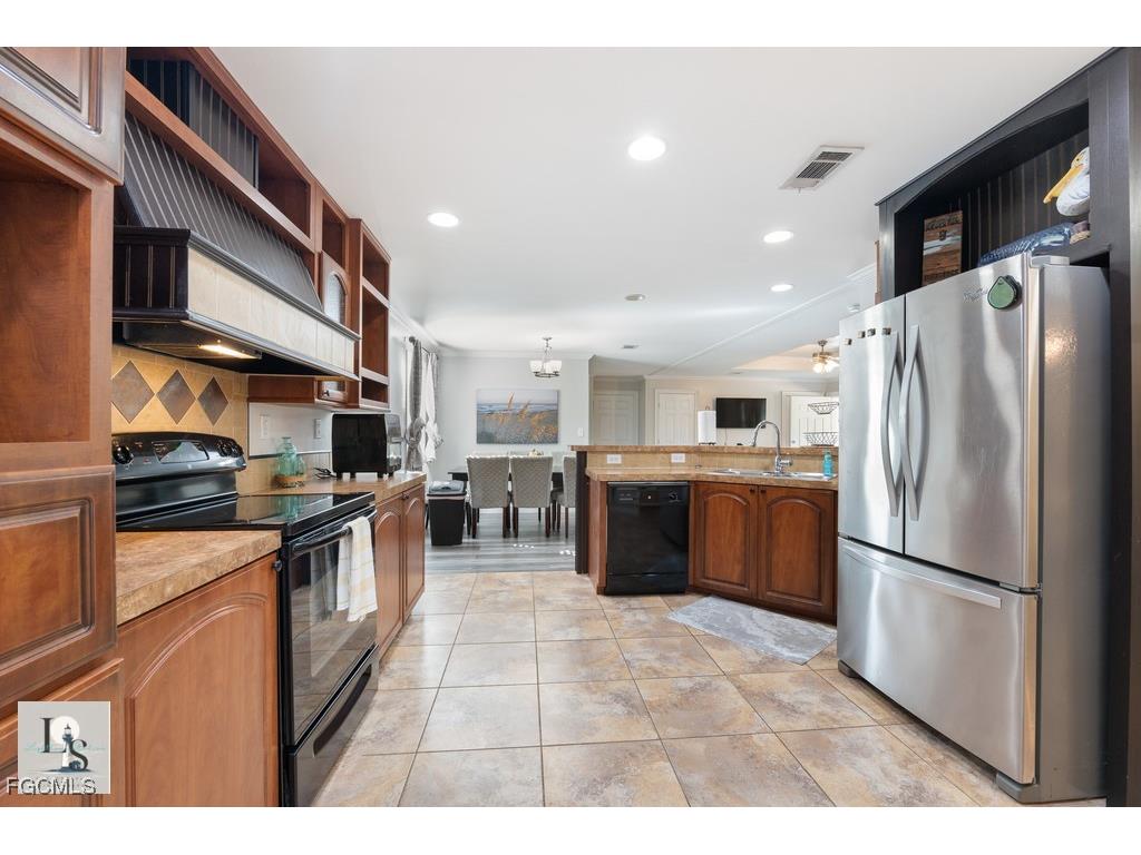 5209 Western Drive Saint James City FL 33956 2025018270 image6