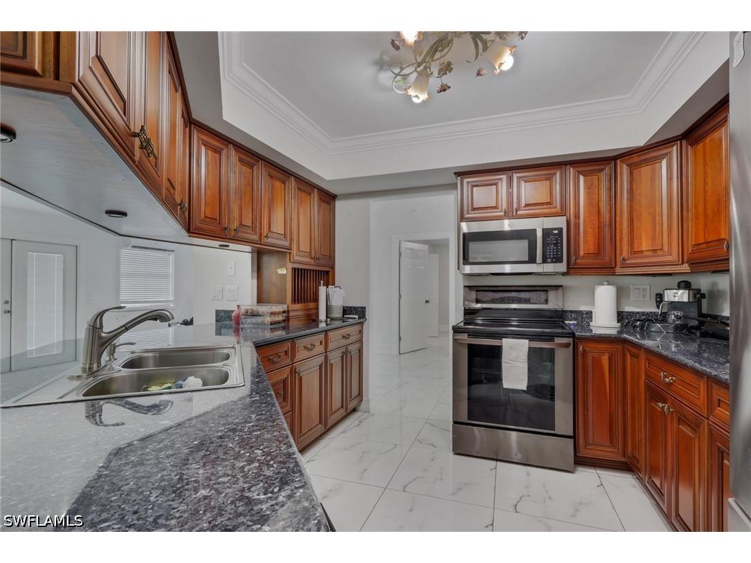 521 31st Street SW Naples FL 34117 226021445 image12