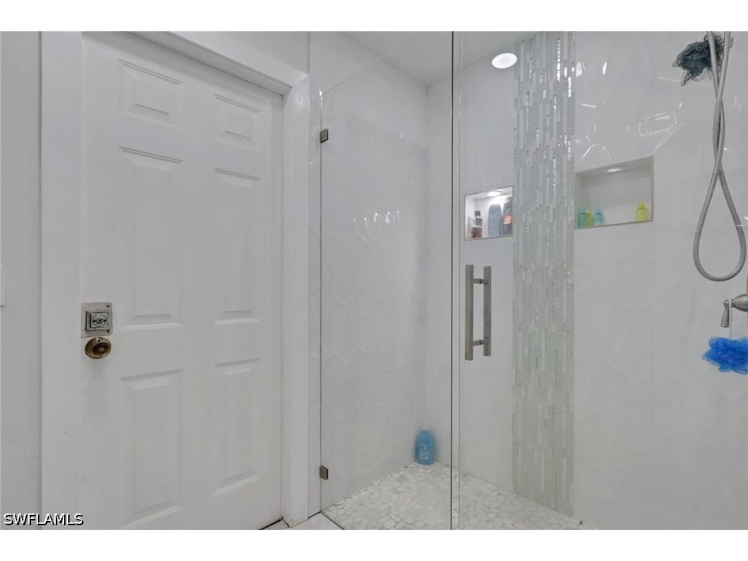 521 31st Street SW Naples FL 34117 226021445 image34