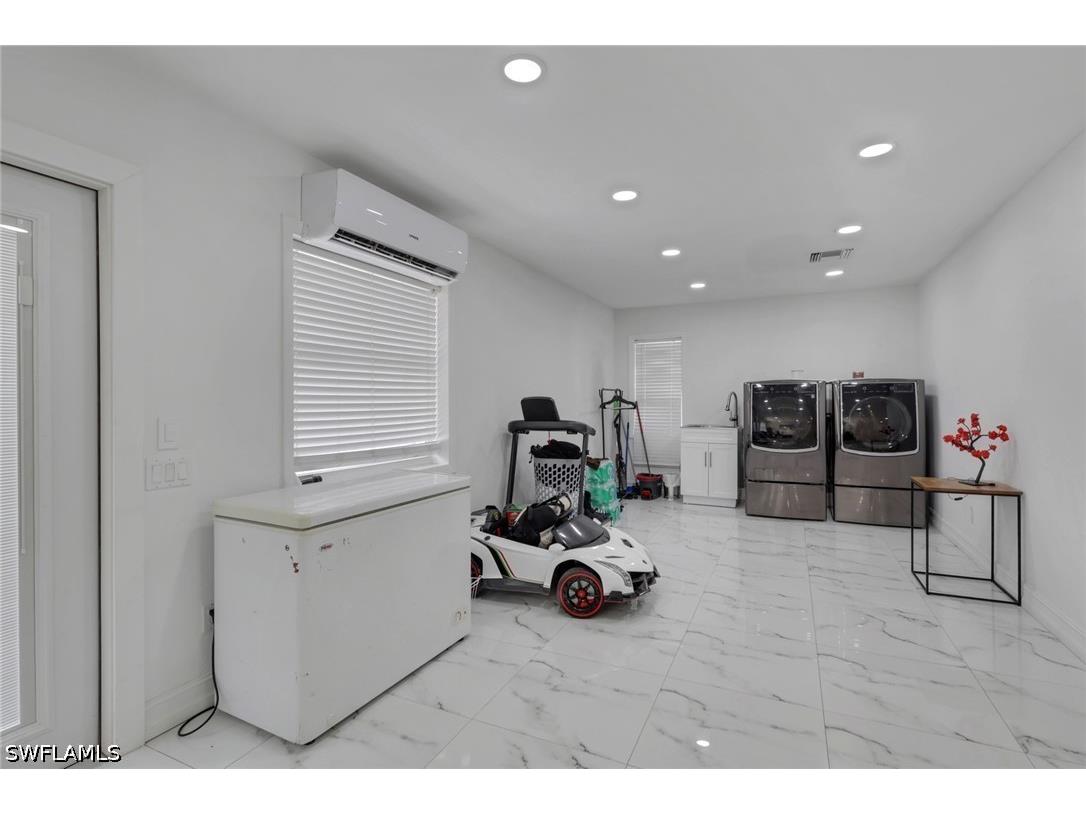 521 31st Street SW Naples FL 34117 226021445 image9