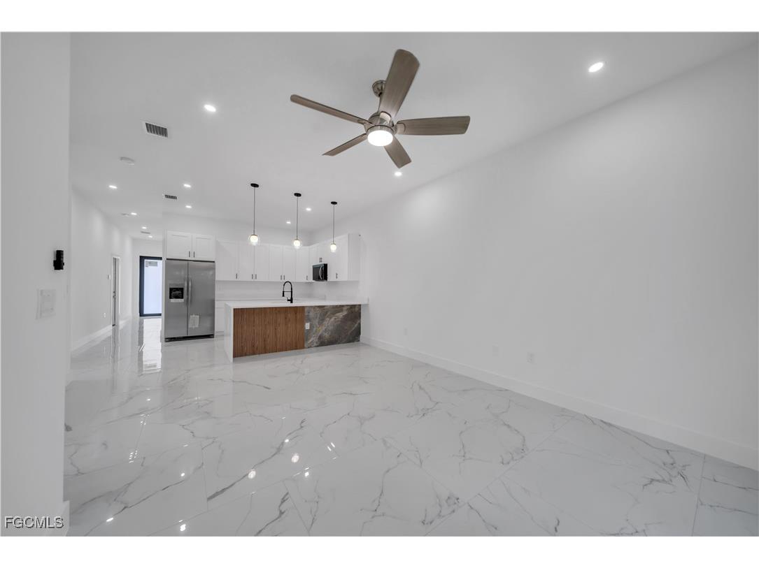 521/523 Lillon Avenue S Lehigh Acres FL 33974 2025024783 image20