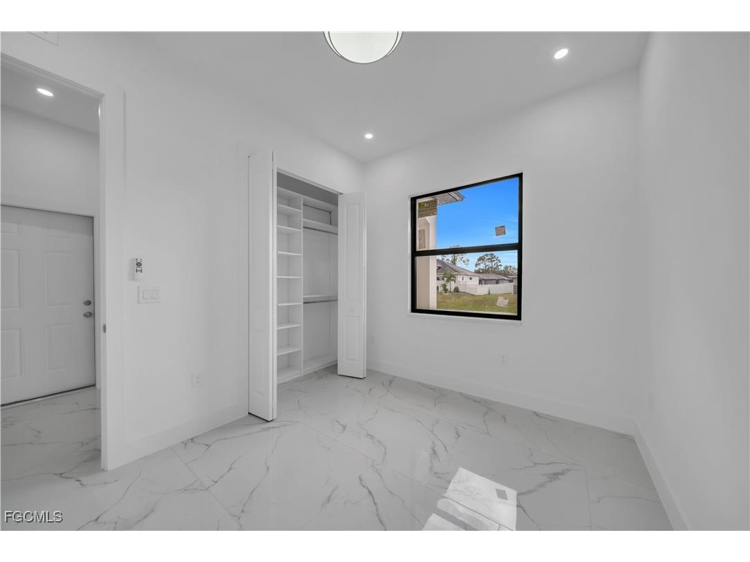 521/523 Lillon Avenue S Lehigh Acres FL 33974 2025024783 image28