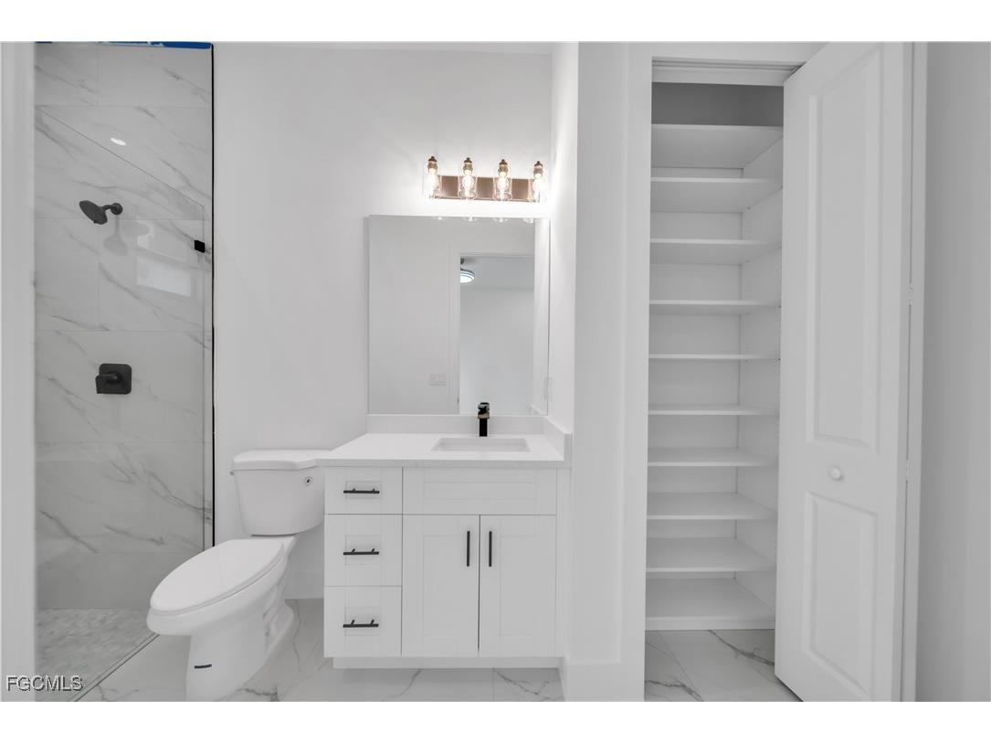 521/523 Lillon Avenue S Lehigh Acres FL 33974 2025024783 image43