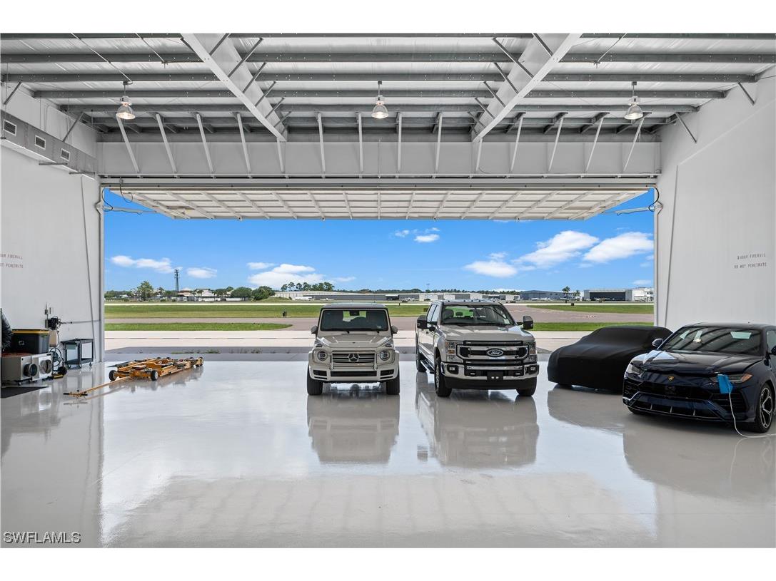 521 Citation Point #1-D Naples FL 34104 223059307 image1