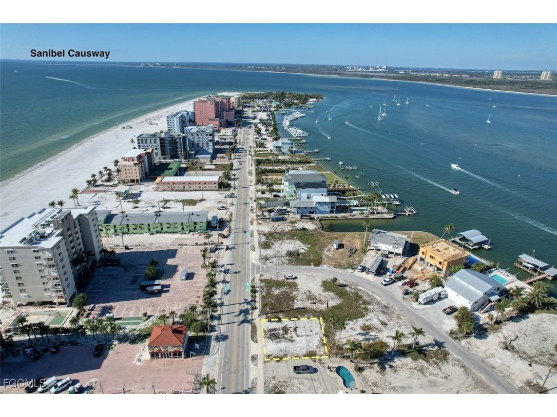 521 Estero Boulevard Fort Myers Beach FL 33931 2025002158 image8