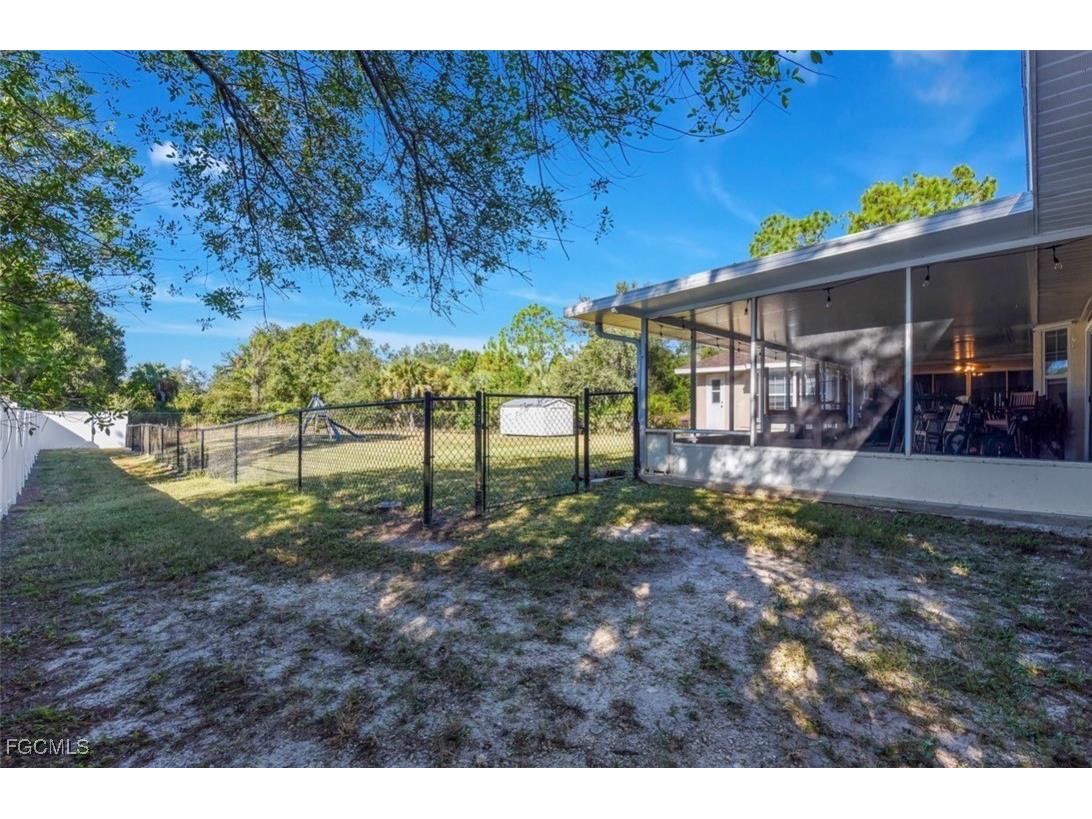 521 Grant Avenue Lehigh Acres FL 33972 2025020732 image28