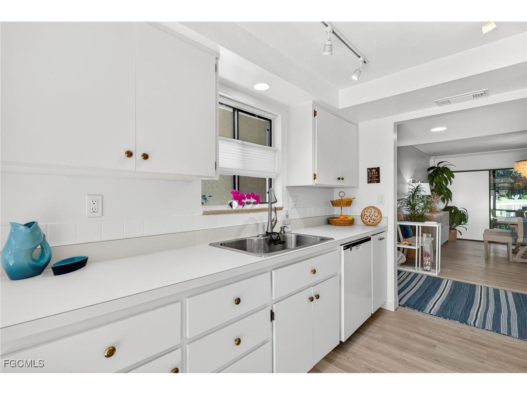 521 Lake Louise Court #103 Naples FL 34110 2025020845 image13