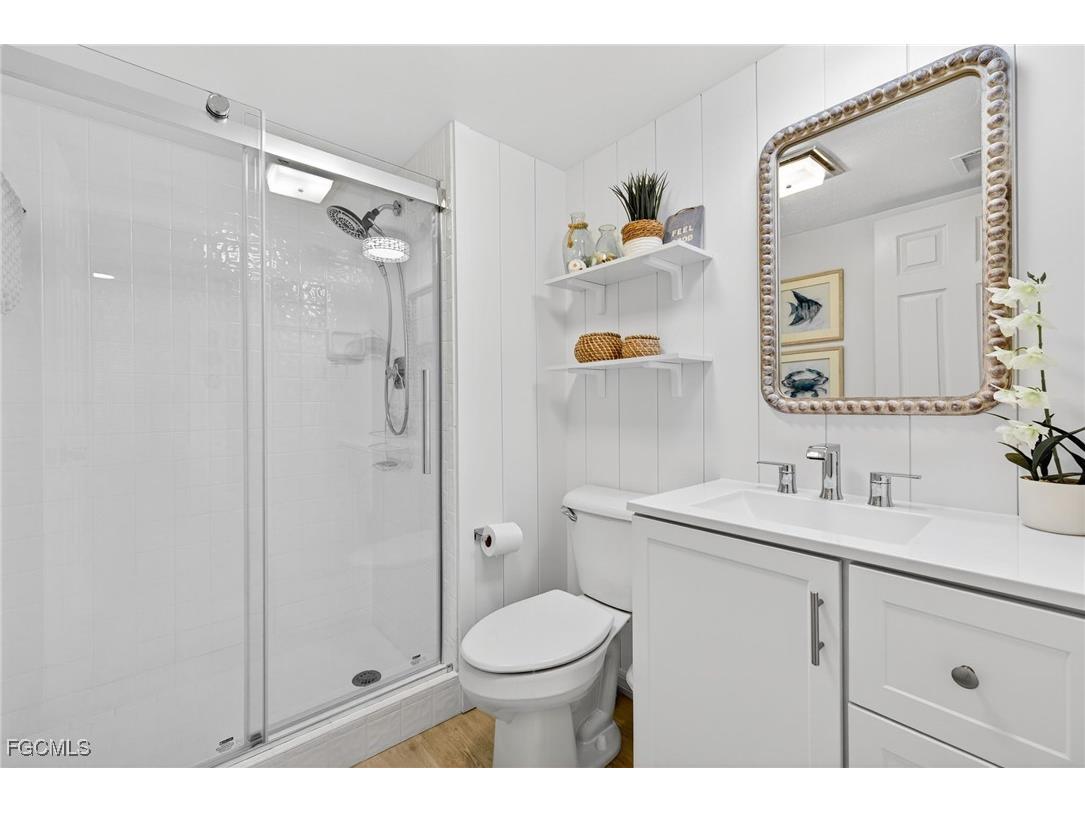 521 Lake Louise Court #103 Naples FL 34110 2025020845 image20