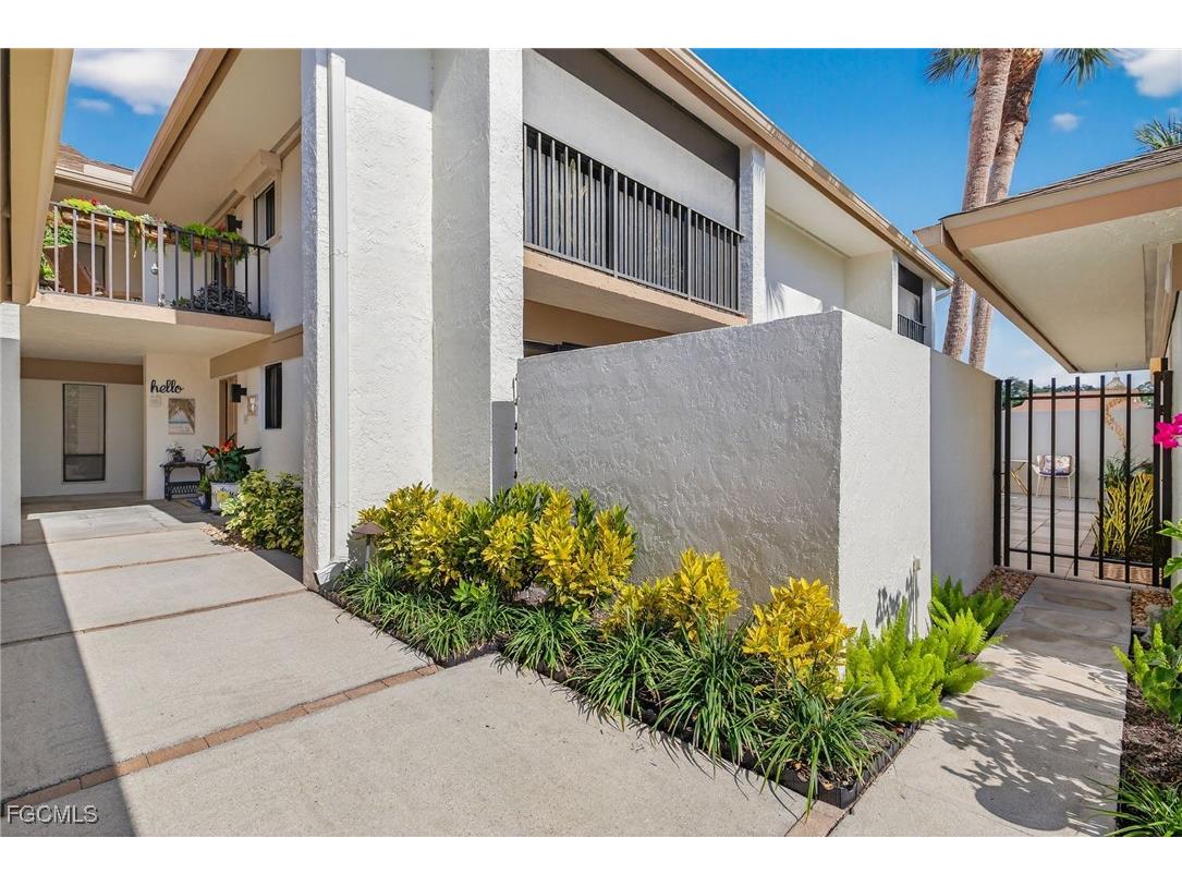 521 Lake Louise Court #103 Naples FL 34110 2025020845 image4