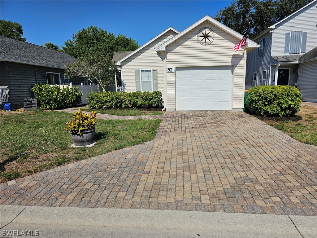 521 Leawood Circle E Naples FL 34104 224046410 image1