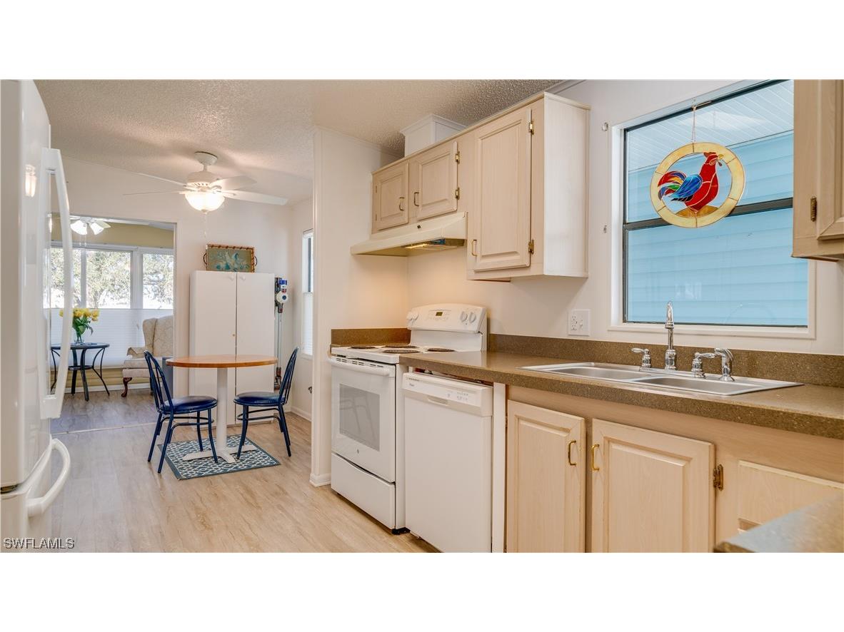 521 Misty Lane North Fort Myers FL 33903 223093201 image1