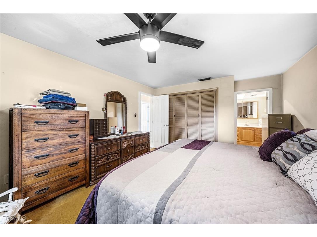 521 Monterey Street North Fort Myers FL 33903 2025023296 image16