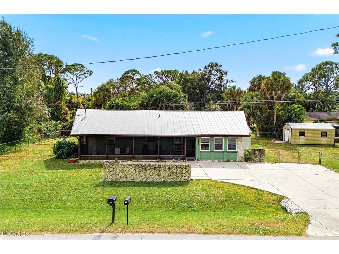 521 Monterey Street North Fort Myers FL 33903 2025023296 image2