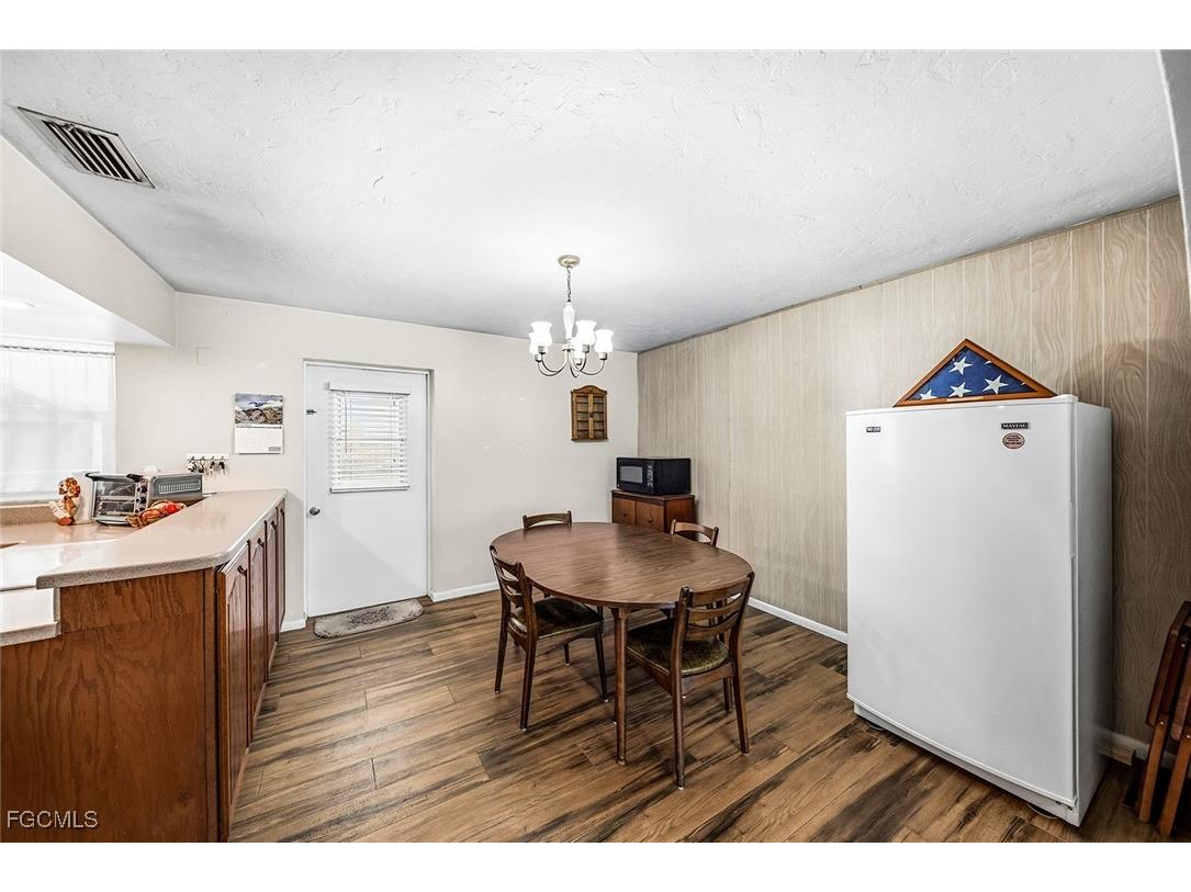 521 Monterey Street North Fort Myers FL 33903 2025023296 image7