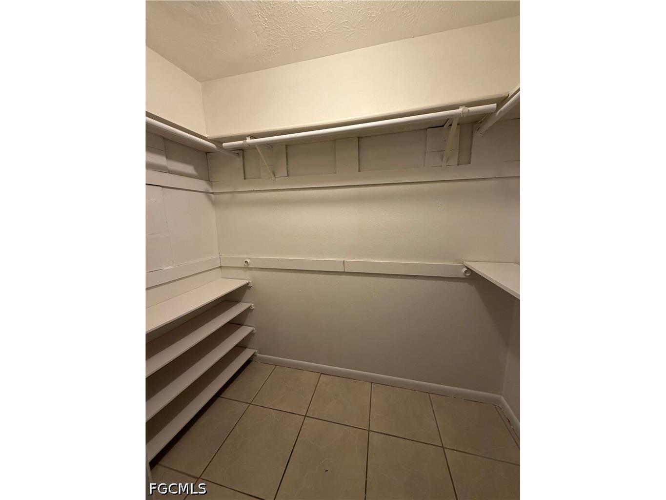 521 NE 24th Place #2 Cape Coral FL 33909 2026017609 image10