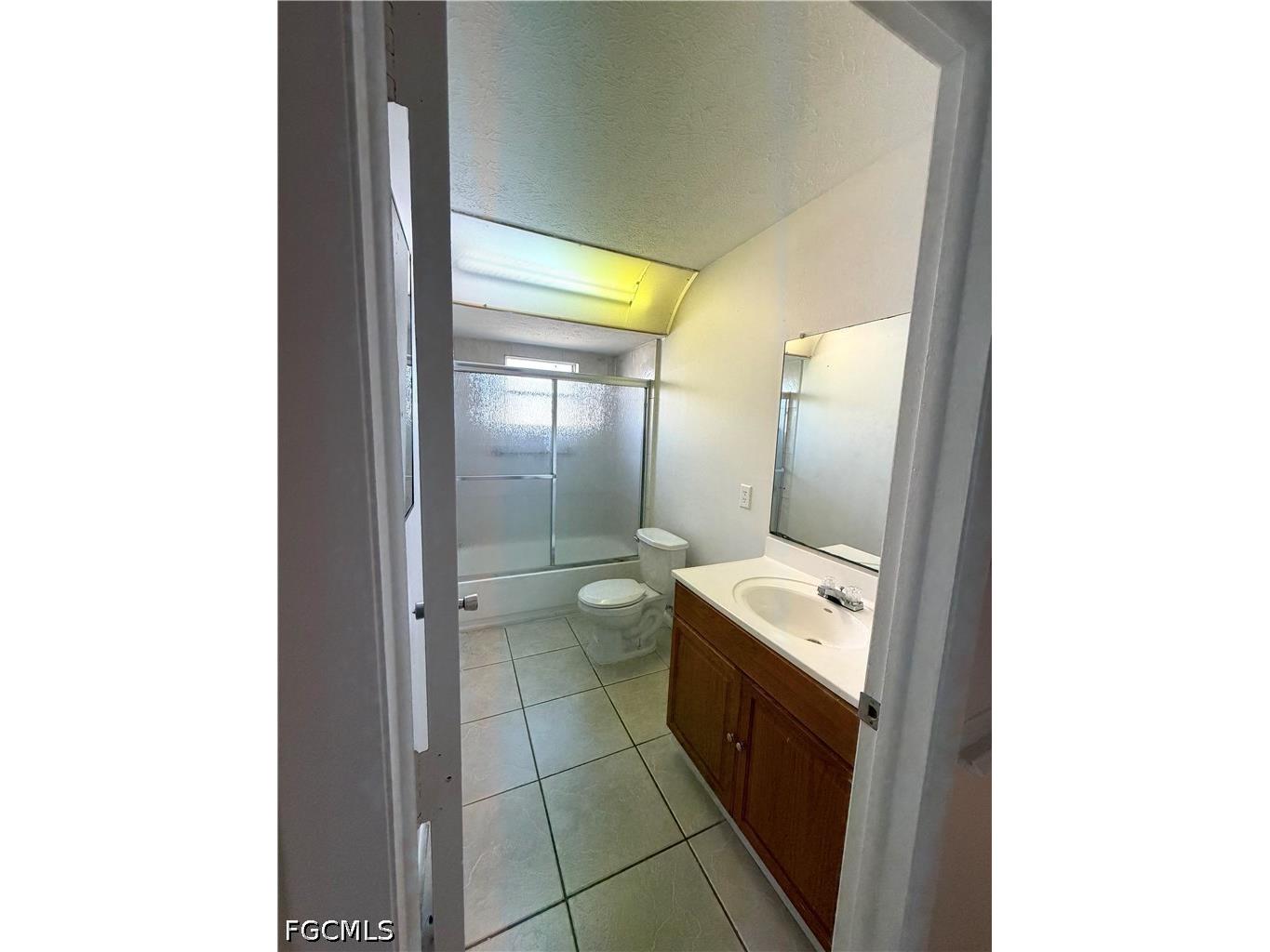 521 NE 24th Place #2 Cape Coral FL 33909 2026017609 image16