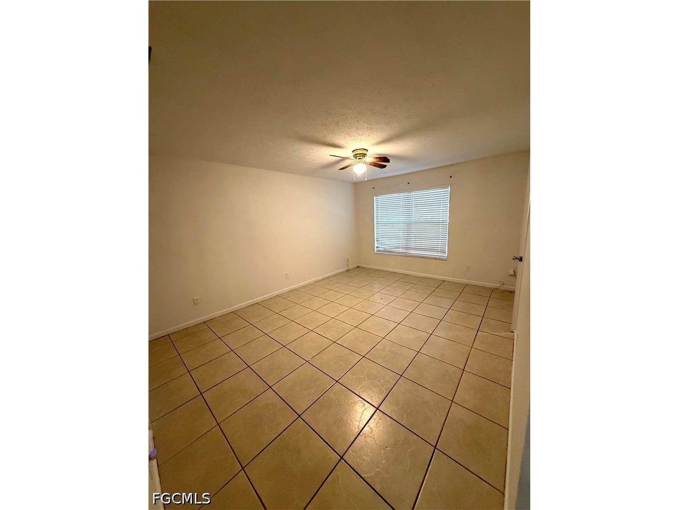 521 NE 24th Place #2 Cape Coral FL 33909 2026017609 image8
