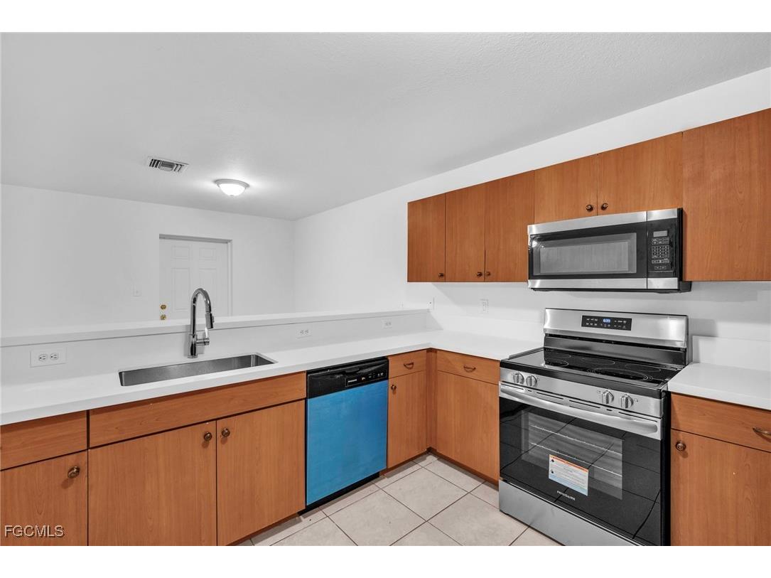 521 Orchard Park Drive Clewiston FL 33440 2025021818 image5