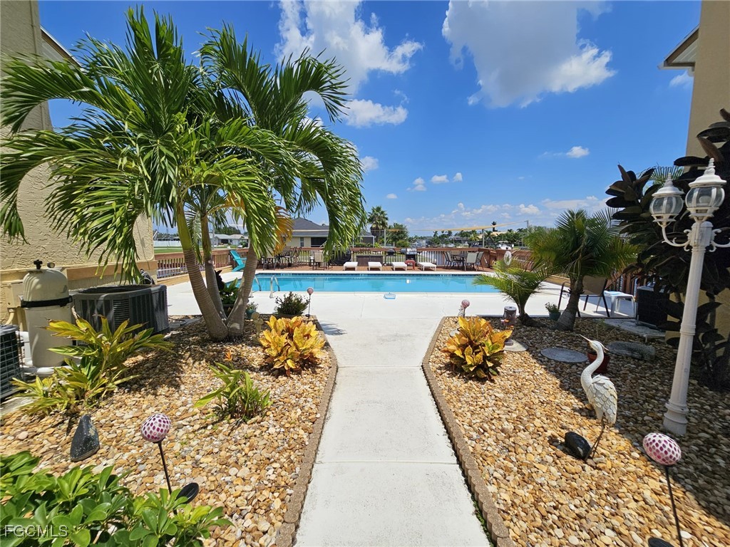 521 SW 47th Terrace #101 Cape Coral FL 33914 2025013880 image2