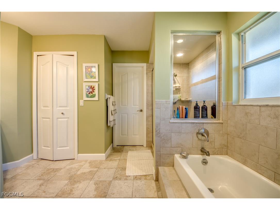 521 SW 52nd Street Cape Coral FL 33914 2026013851 image25