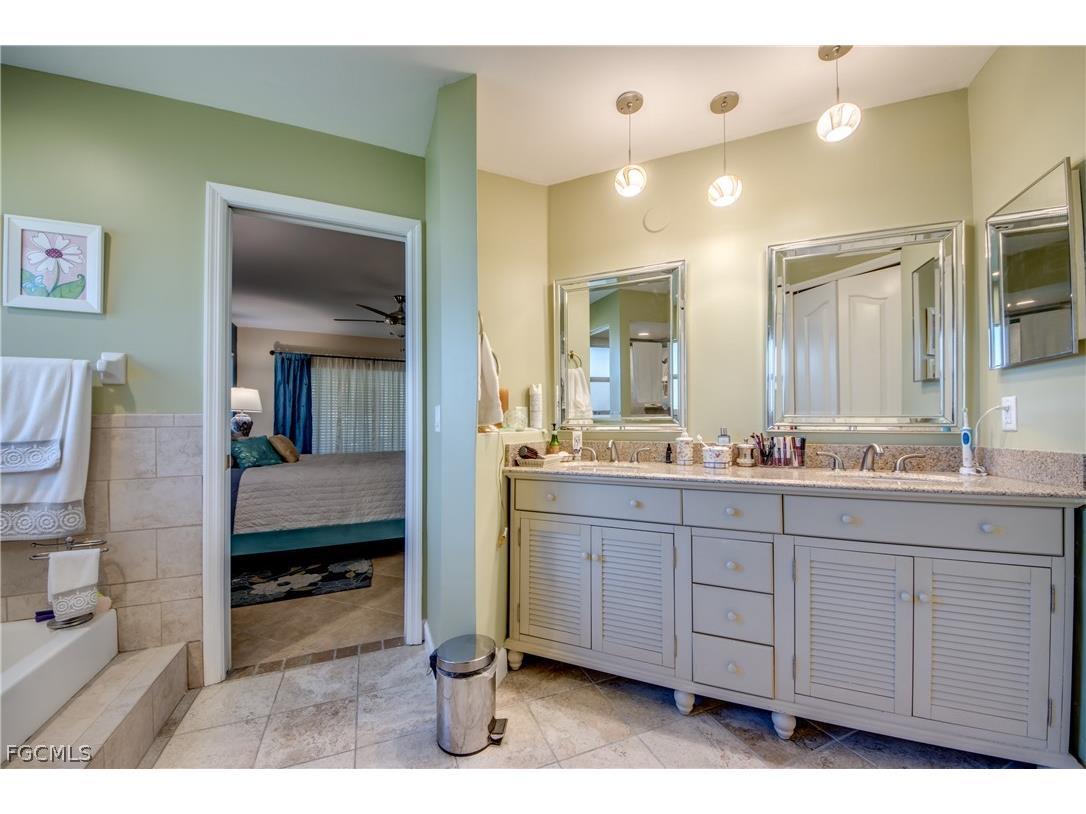 521 SW 52nd Street Cape Coral FL 33914 2026013851 image26