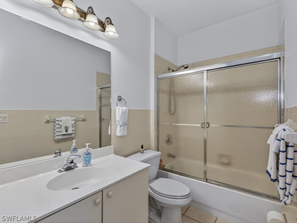 5210 Birmingham Drive #101 Naples FL 34110 226010568 image12