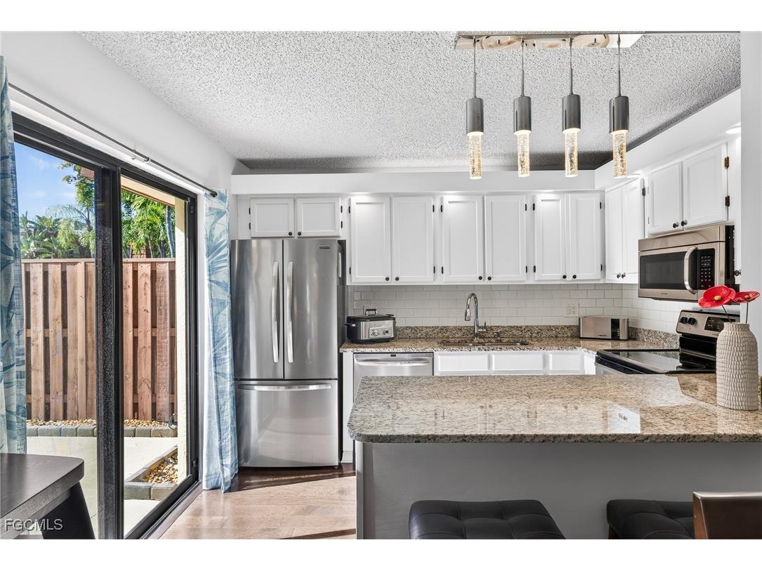 5210 Cedarbend Drive #4 Fort Myers FL 33919 2026000888 image10