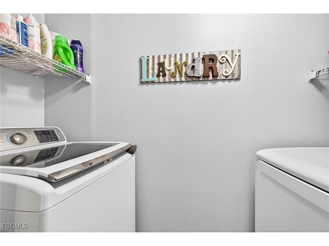 5210 Cedarbend Drive #4 Fort Myers FL 33919 2026000888 image13