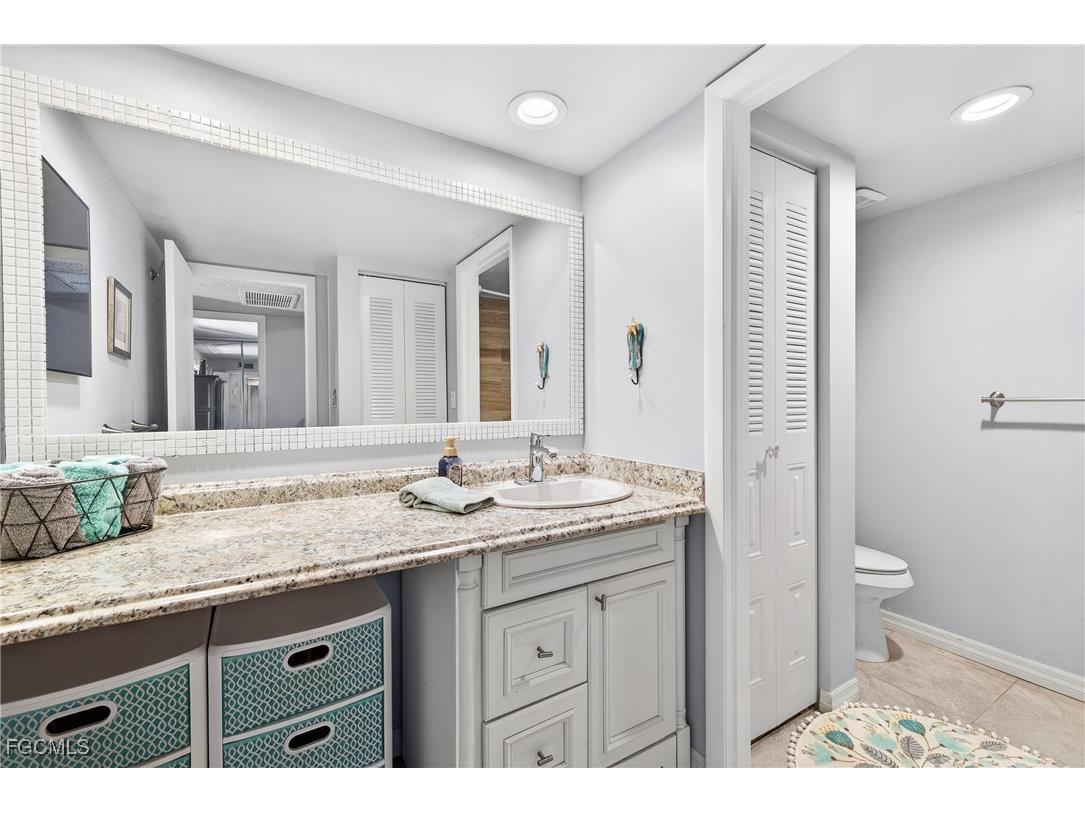 5210 Cedarbend Drive #4 Fort Myers FL 33919 2026000888 image19