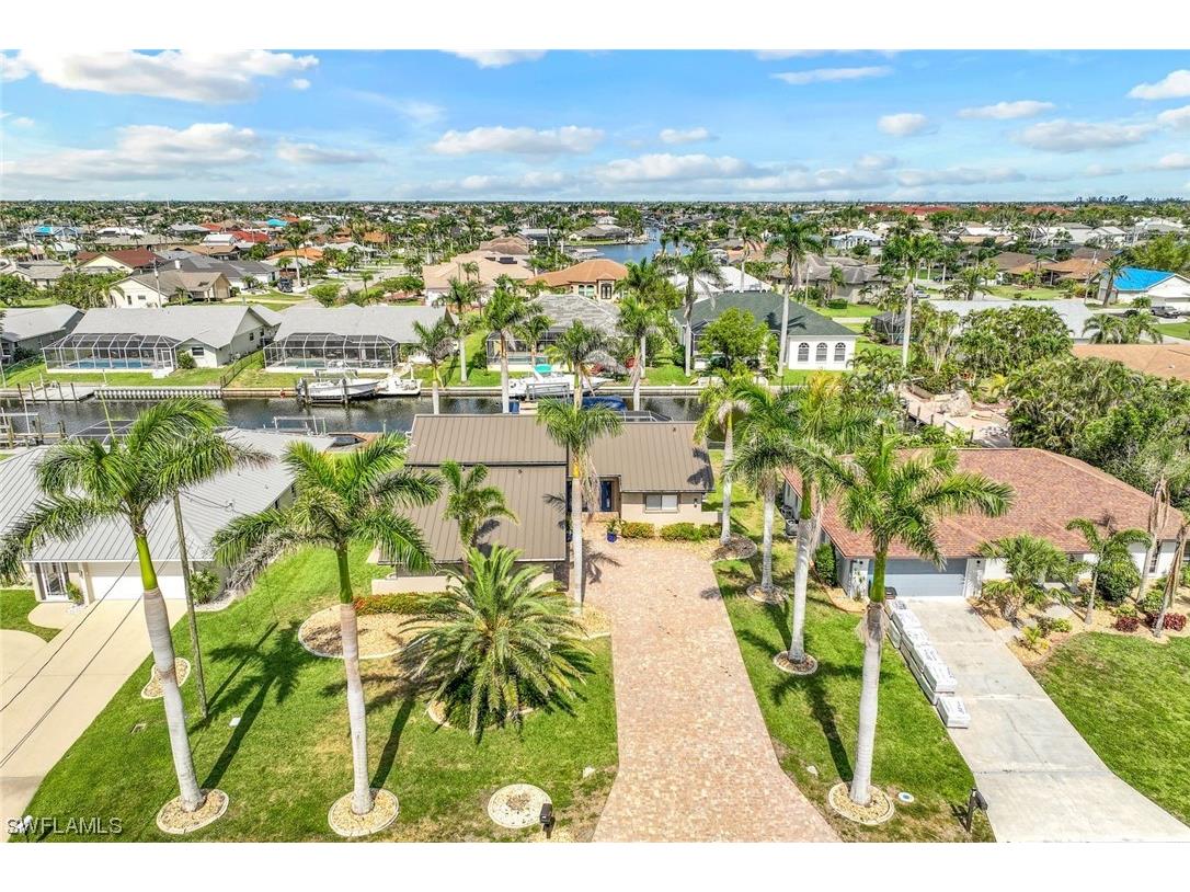5210 SW 11th Place Cape Coral FL 33914 223038896 image1