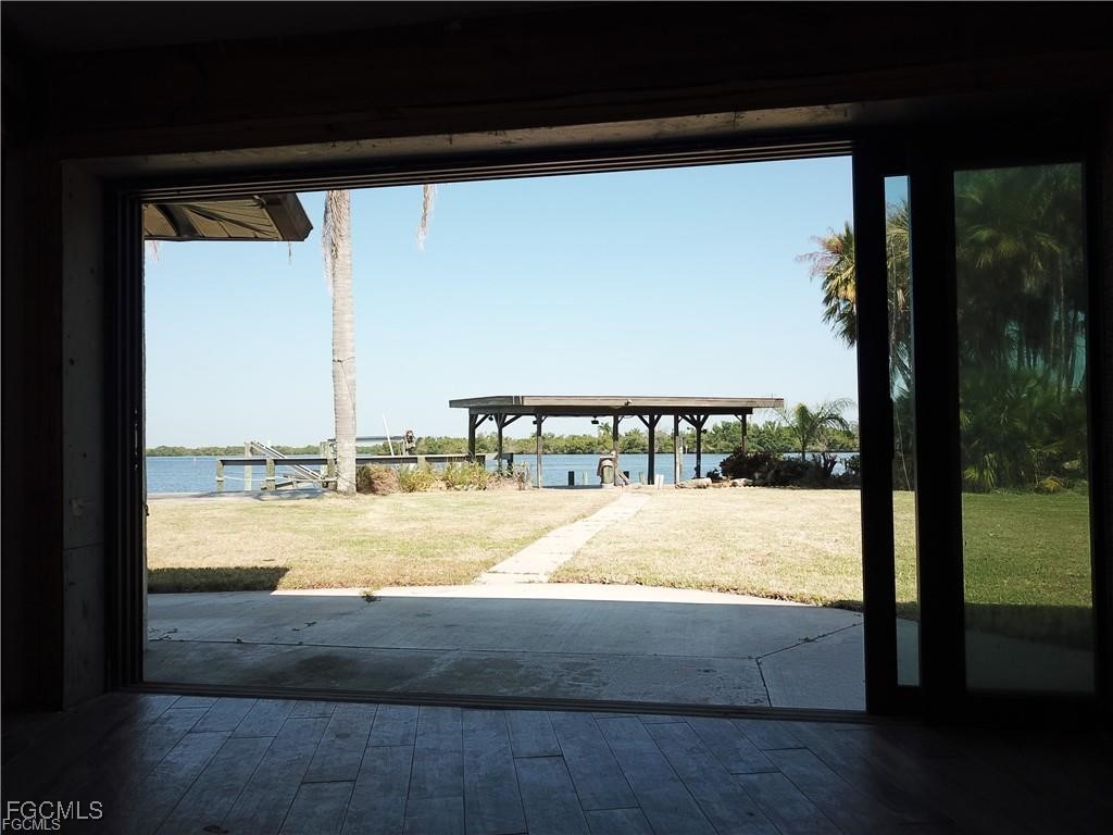 5211 Lake Caloosa Drive Fort Myers FL 33905 2026000608 image8