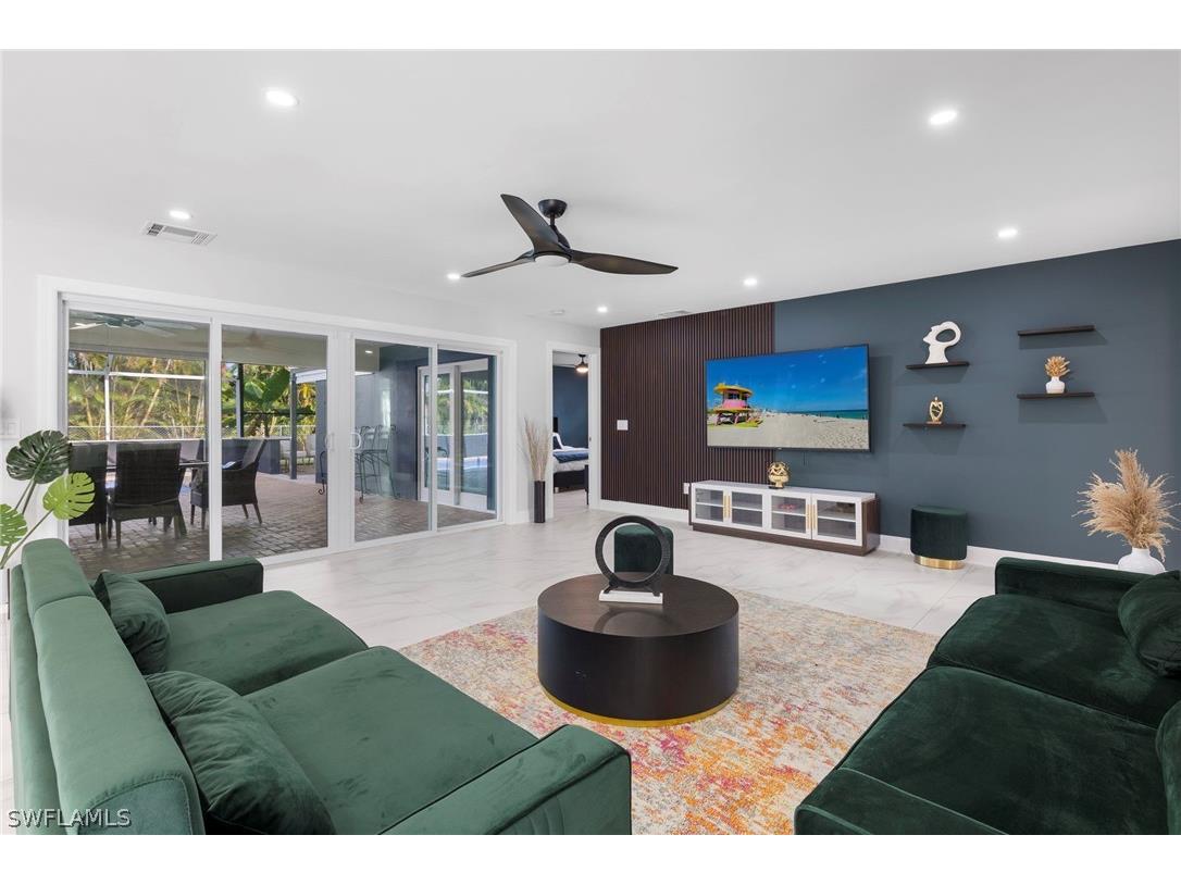 5211 Pocatella Court Cape Coral FL 33904 226011007 image1