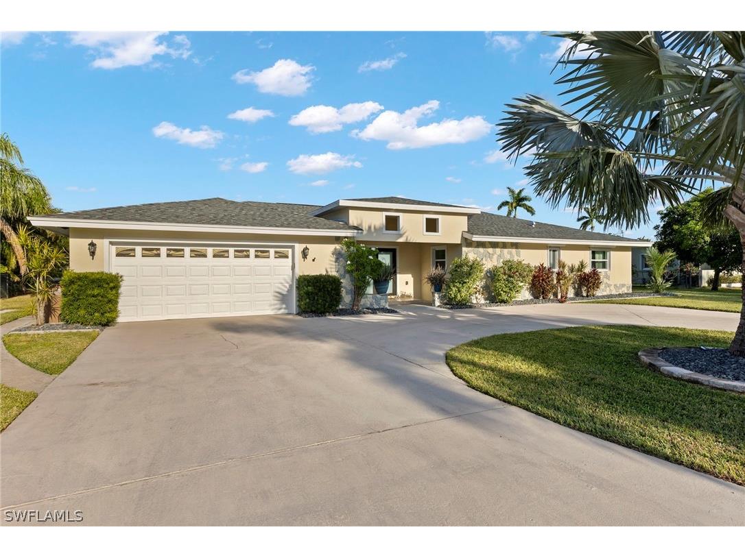 5211 Pocatella Court Cape Coral FL 33904 226011007 image2