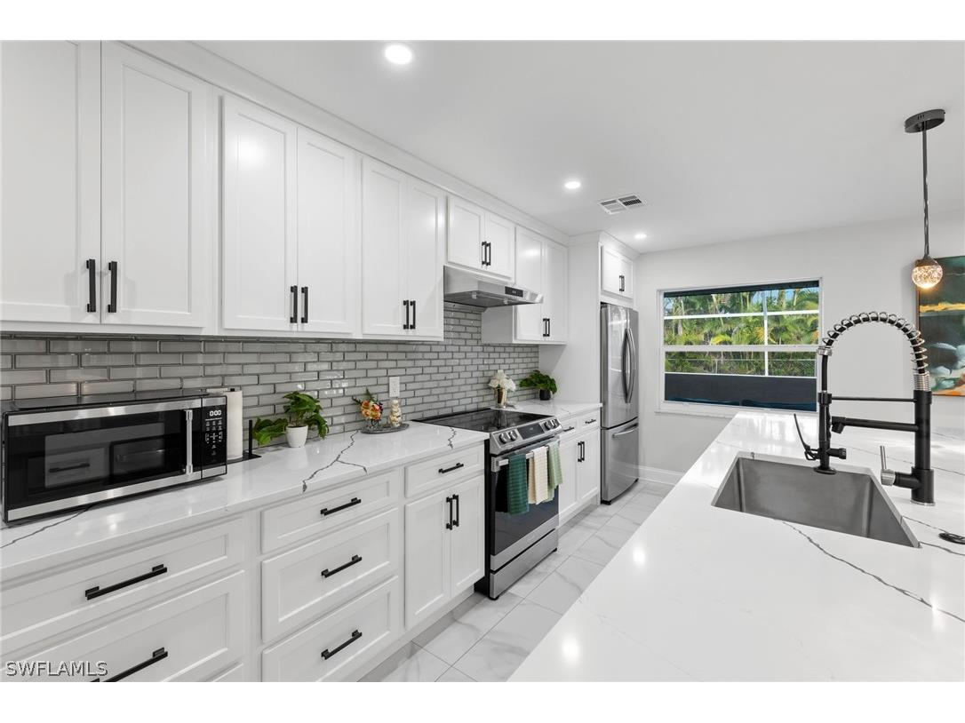 5211 Pocatella Court Cape Coral FL 33904 226011007 image6