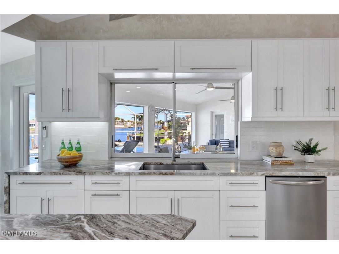 5211 Tamiami Court Cape Coral FL 33904 224096211 image15