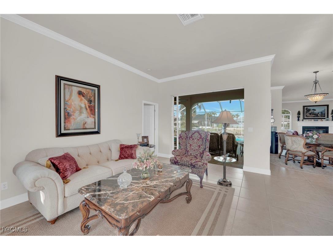 5212 SW 8th Court Cape Coral FL 33914 2025001256 image21